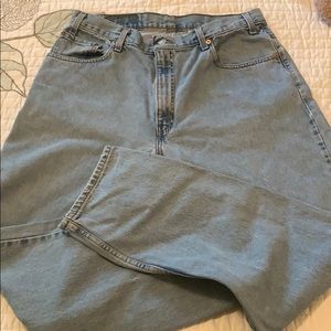 Vintage Levi’s 560 Loose Fit Tapered Leg W36 / L32